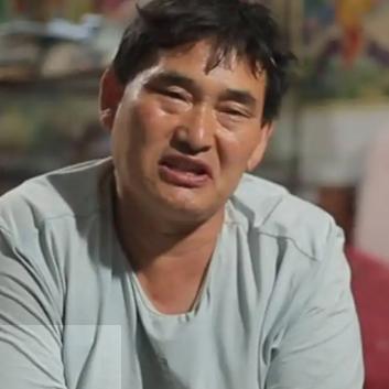 (借光是哪里的方言)借个光微博：公众人物互动的新趋势，让网红更走红