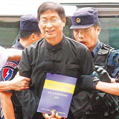 揭秘国产动作片中的"代号南海"：海军特种部队之战海上黑帮势力的惊心动魄故事