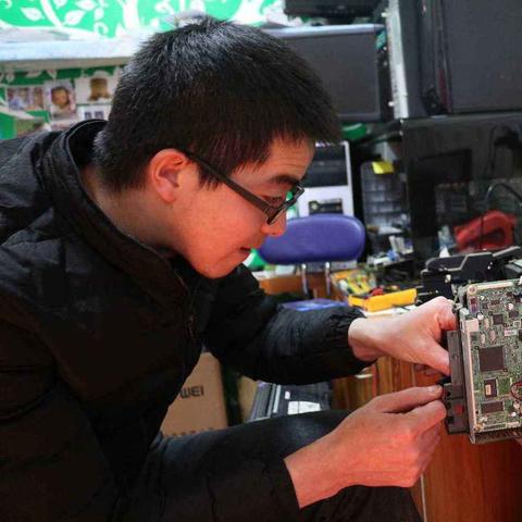 (同城 电脑维修)专业可靠：为您提供同城电脑维修上门服务，悉心解决电脑问题