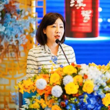 免费下载并安装中国象棋游戏，轻松带你体验桌面云端的棋局挑战