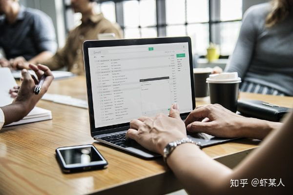 战霸业平板使用技巧分享：如何高效操控战霸业平板提升工作学习效率的实用指南