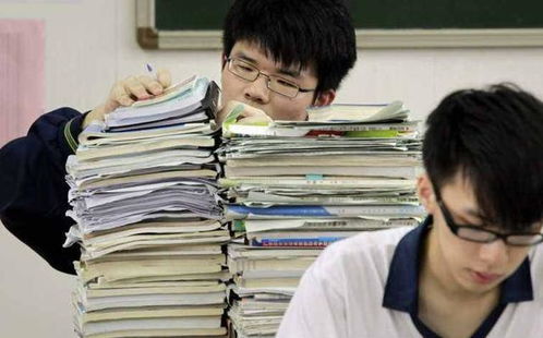 神无月比喻什么人？诗意突显，行事高冷，谨慎自律，心灵辽阔。