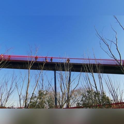 (飞机大战项目)2021年的飞机大战：空中对决再度升级，精彩纷呈的战场之战