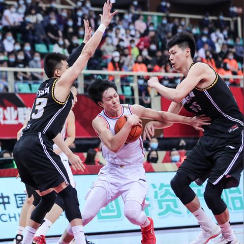 (魔幻三杰2中文版下载)魔幻三杰2全面图文攻略：详细剧情解析与角色养成技巧分享