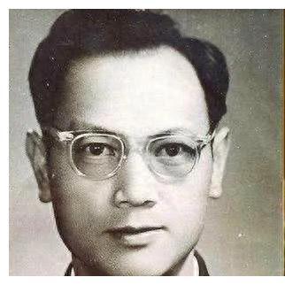 (小小探险家儿歌歌词)小小探险家歌曲：勇敢探险，发现未知世界，谱写冒险之歌。