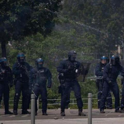 全境警戒：守护每一寸领土，捍卫国家安全与民众利益的坚强防线