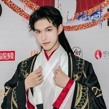 深度解析：花与剑李首乾攻略大全，带你一步步掌握升级技巧与战斗策略